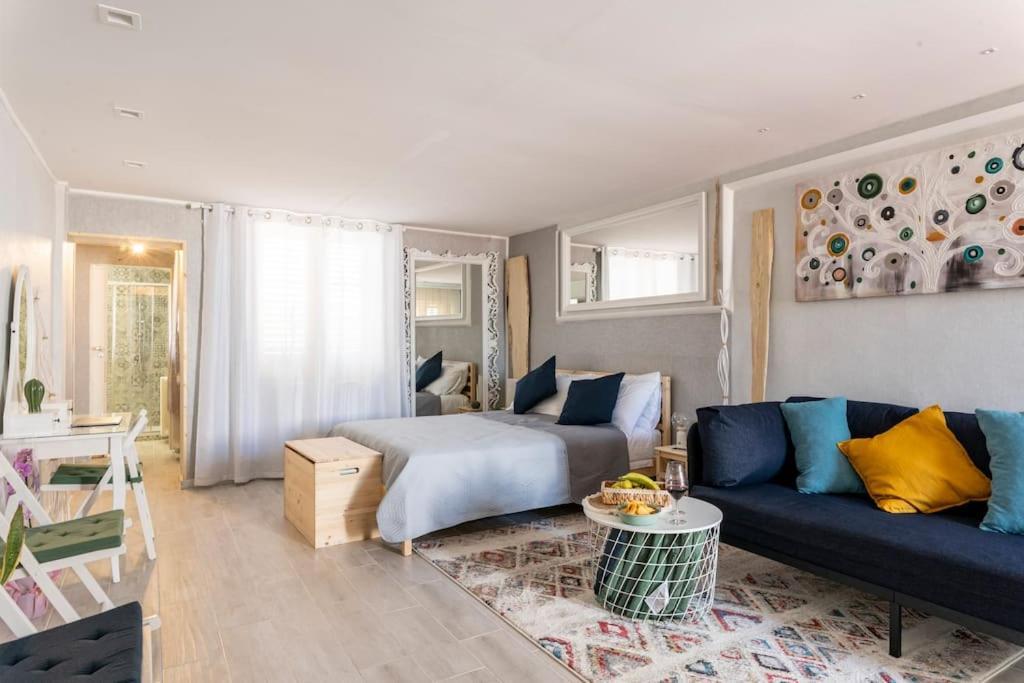 Apartamento Rocca Politeama Attico Prestigioso Ed Eccitante. Palermo